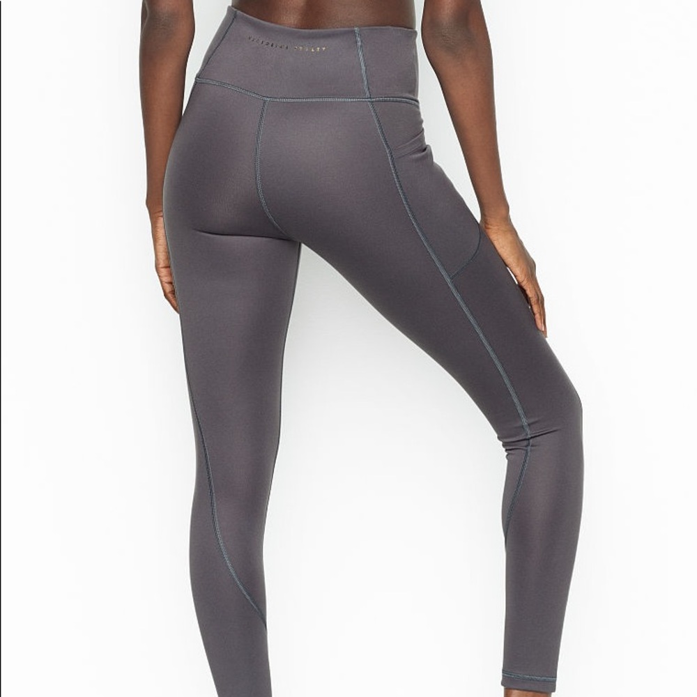 NWT Victoria’s Secret Sport Incredible Essential Yoga Legging Gray Tornado 6